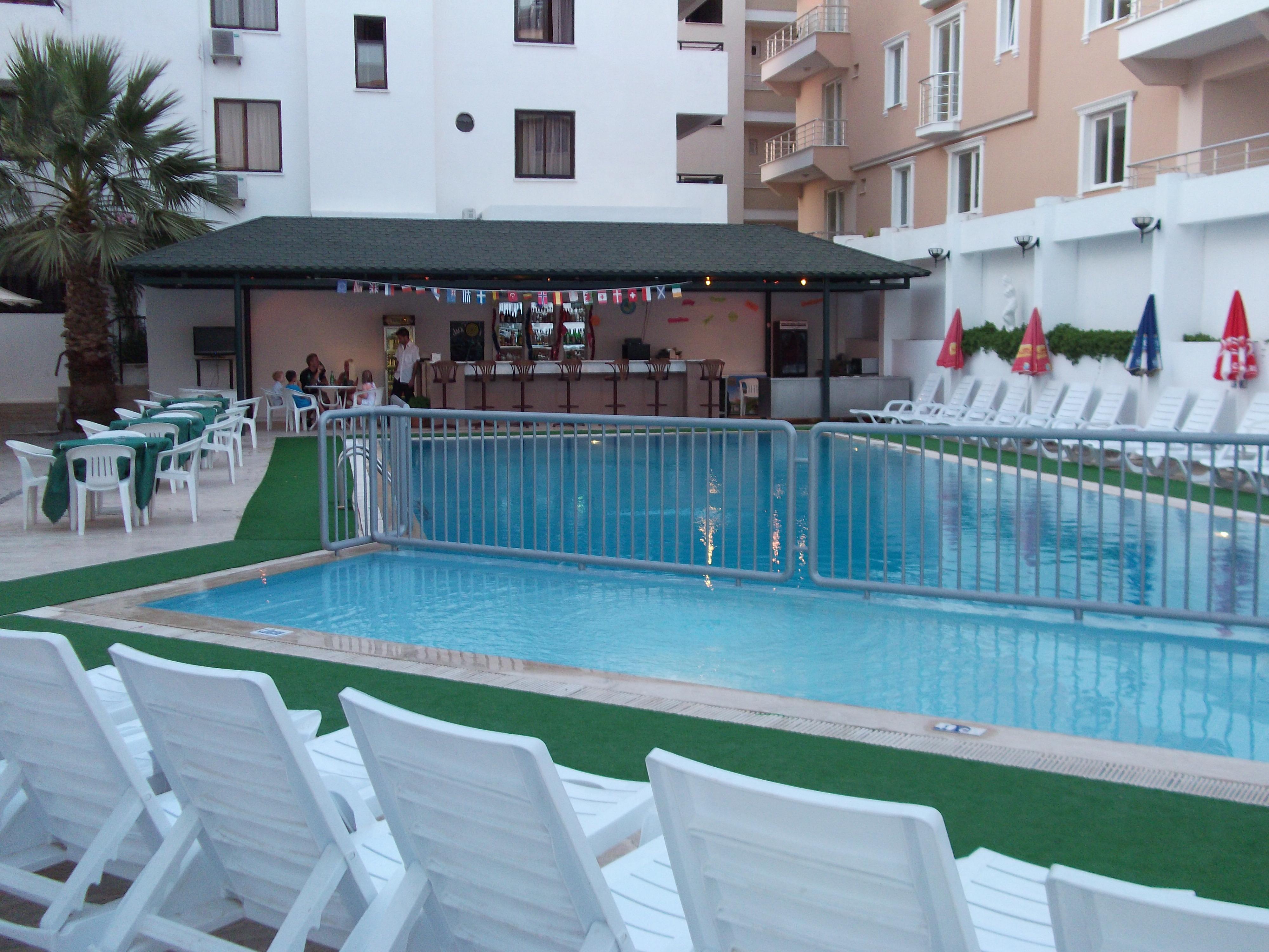 Tuntas Suites Altinkum Дидим Екстериор снимка