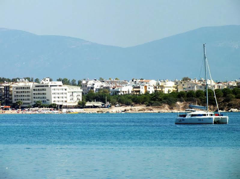 Tuntas Suites Altinkum Дидим Екстериор снимка